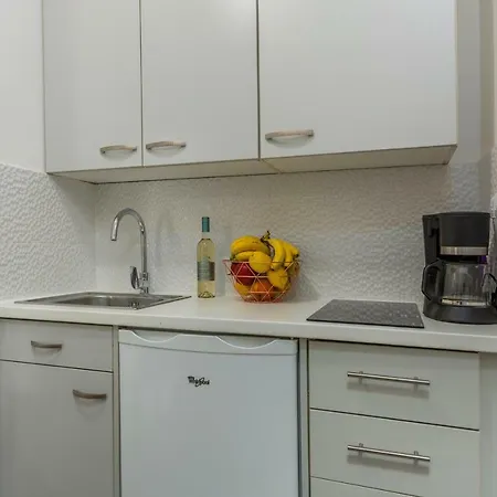 Stephany Apartment *