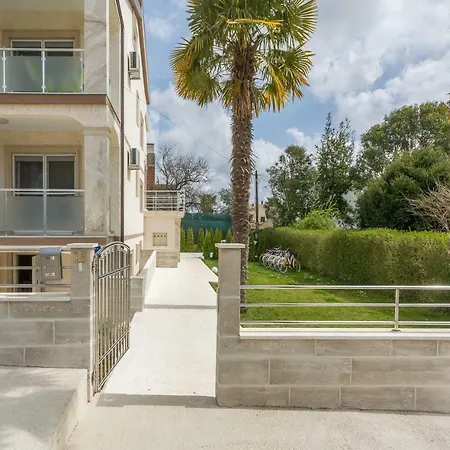 Apartment Stephany
