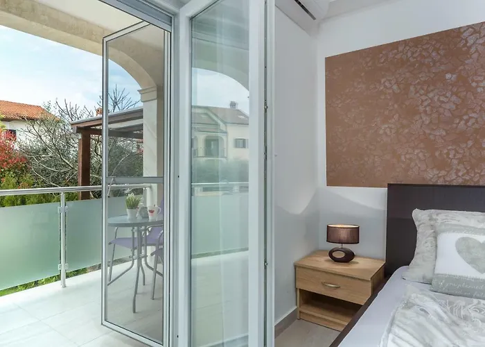 Stephany * 波雷奇